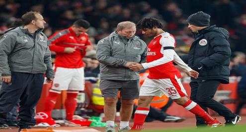 بالفيديو.. إصابة النني في وداع أرسنال لكأس رابطة المحترفين بالخسارة أمام ساوثهامبتون